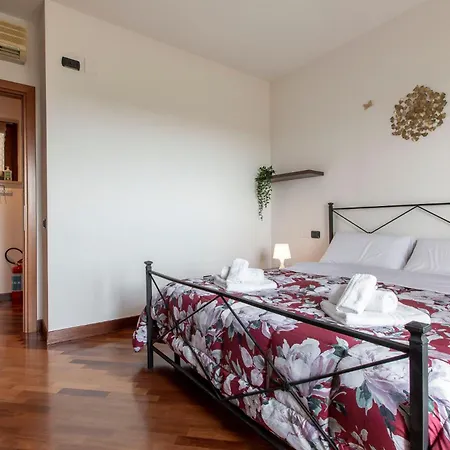 Alloggio Turistico Leonardo Home Fiumicino Exterior photo
